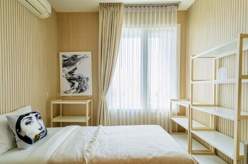 Siri At Sukhumvit, Bangkok, 902 Sukhumvit Road, Phra Kanong, Khlong Toei, Bangkok, 2 Bedrooms, 70 sqm, Condo For Rent, by The Luxe Group, 500371235 - DDproperty.com