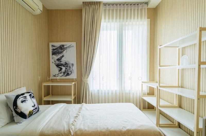 Siri At Sukhumvit, Bangkok, 902 Sukhumvit Road, Phra Kanong, Khlong Toei, Bangkok, 2 Bedrooms, 70 sqm, Condo For Rent, by The Luxe Group, 500371235 - DDproperty.com