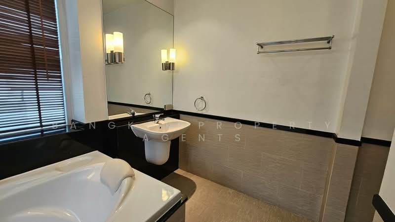 The Verandah, Bangkok, Soi Sukhumvit 23, Khlongtoei Nua, Watthana, Bangkok, 4 Bedrooms, 350 sqm, Condo For Rent, by BANGKOK PROPERTY AGENTS, 500371239 - DDproperty.com