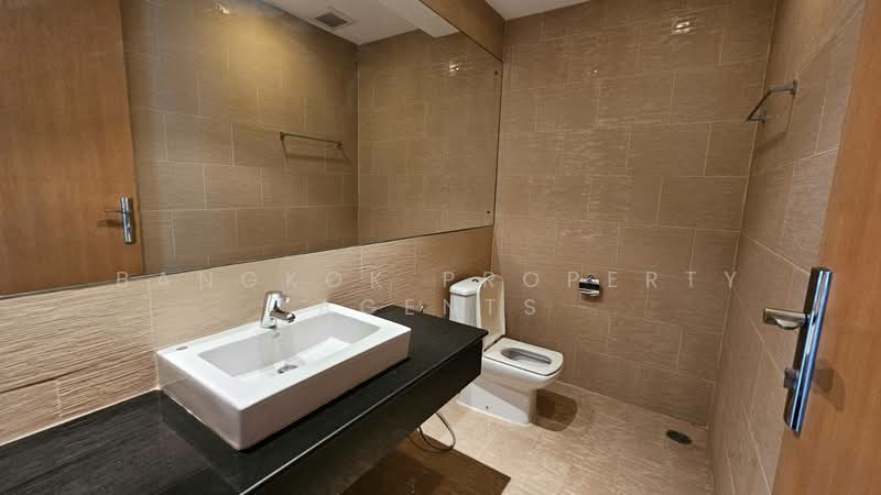 The Verandah, Bangkok, Soi Sukhumvit 23, Khlongtoei Nua, Watthana, Bangkok, 4 Bedrooms, 350 sqm, Condo For Rent, by BANGKOK PROPERTY AGENTS, 500371239 - DDproperty.com