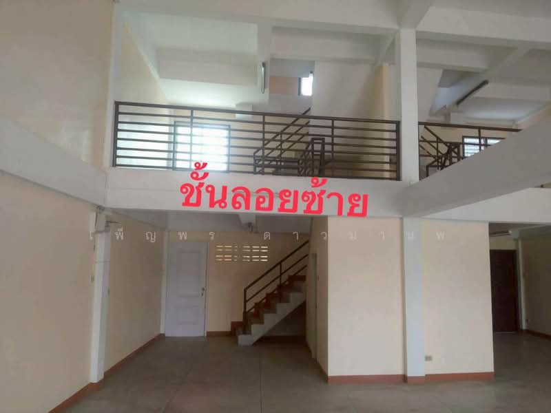 ขายอาคารพาณิชย์ 2 ชั้นครึ่ง 2 คูหา ตีทะลุ ทำเลค้าขาย ใกล้ตลาดบ้านใหม่ ติดถนนมุกขมนตรี เมืองนครราชสีม, นครราชสีมา, บ้านใหม่, เมืองนครราชสีมา, นครราชสีมา, 352 ตร.ม., ตึกแถว-อาคารพาณิชย์ ขาย, โดย เพ็ญพร ดาวมานพ, 500371241 - DDproperty.com