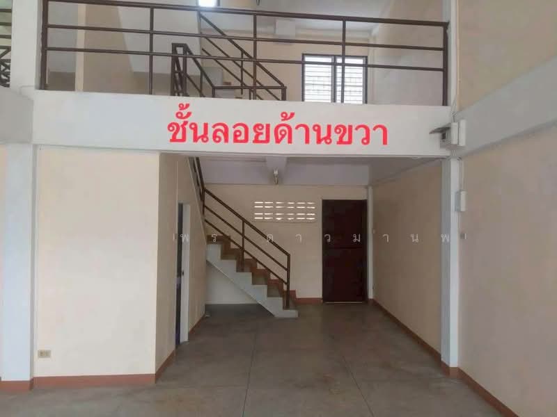 ขายอาคารพาณิชย์ 2 ชั้นครึ่ง 2 คูหา ตีทะลุ ทำเลค้าขาย ใกล้ตลาดบ้านใหม่ ติดถนนมุกขมนตรี เมืองนครราชสีม, นครราชสีมา, บ้านใหม่, เมืองนครราชสีมา, นครราชสีมา, 352 ตร.ม., ตึกแถว-อาคารพาณิชย์ ขาย, โดย เพ็ญพร ดาวมานพ, 500371241 - DDproperty.com