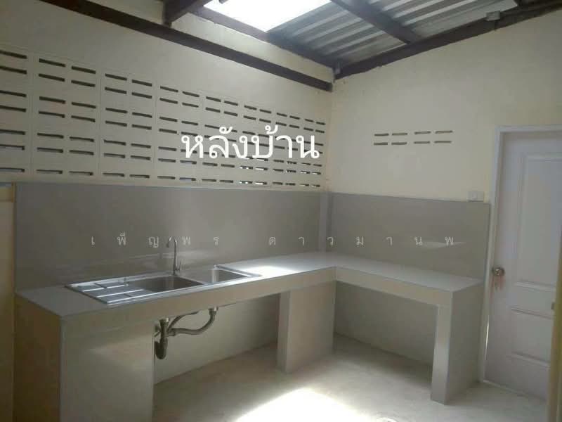 ขายอาคารพาณิชย์ 2 ชั้นครึ่ง 2 คูหา ตีทะลุ ทำเลค้าขาย ใกล้ตลาดบ้านใหม่ ติดถนนมุกขมนตรี เมืองนครราชสีม, Nakhon Ratchasima, Ban Mai, Muang Nakhon Ratchasima, Nakhon Ratchasima, , 352 sqm, Shophouse For Sale, by เพ็ญพร ดาวมานพ, 500371241 - DDproperty.com