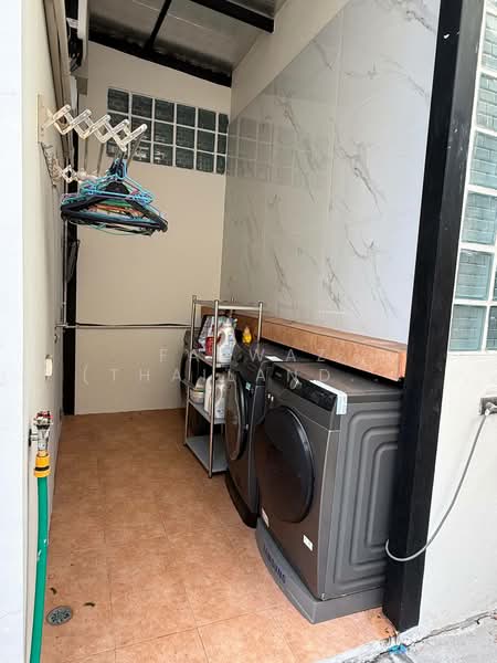Rare 4BR House at Blue Lagoon 2 Dokmai Bangkok | 280 sqm Living, Bangkok, Dok Mai, Prawet, Bangkok, 4 Bedrooms, 280 sqm, Single Detached House For Sale, by Fazwaz (Thailand) Co., Ltd., 500371262 - DDproperty.com