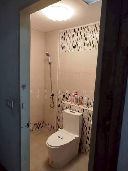 Two adjoining townhouses 66 sq.wa 4 Beds 4 Baths Soi Kamphaeng Phet 6, Laksi, Bangkok, กำแพงเพชร 6, Thung Song Hong, Lak Si, Bangkok, 4 Bedrooms, 300 sqm, Townhouse For Sale, by Sirithong Saetang, 500371270 - DDproperty.com