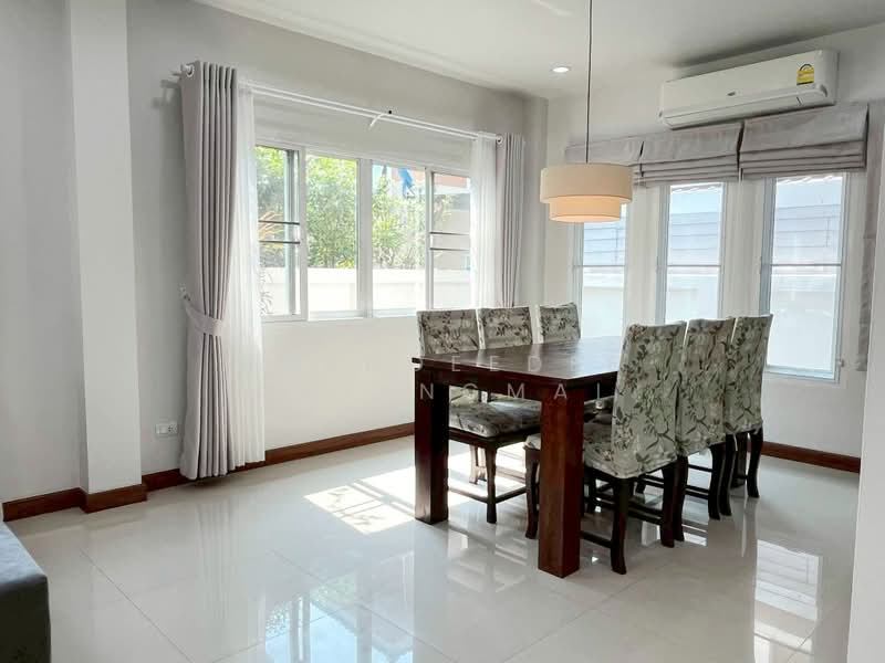 A house for rent near Kad Farang, Chiang Mai Rental Price: 31,000 THB /month Property ID: No.14H1096, Chiang Mai, San Phak Wan, Hang Dong, Chiang Mai, 3 Bedrooms, 150 sqm, Single Detached House For Rent, by Baandeedee Chiangmai, 500371280 - DDproperty.com