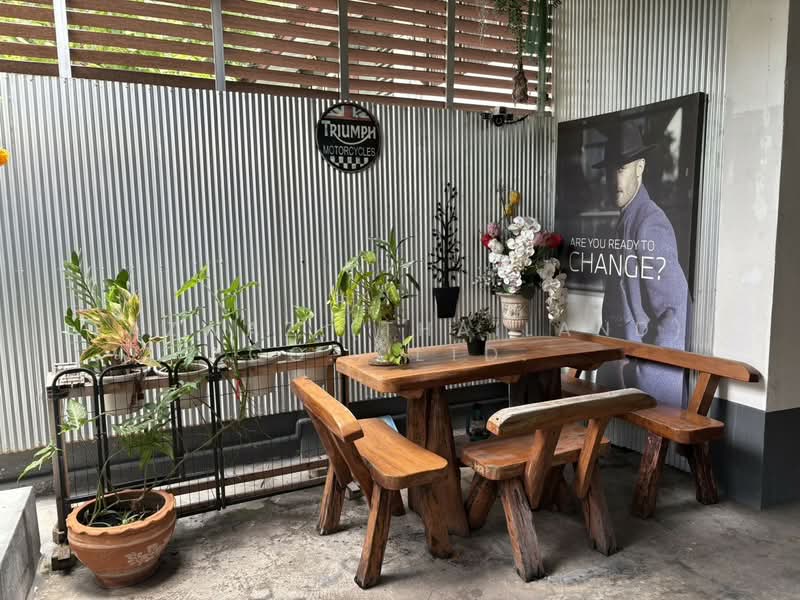 Spacious 3BR House for Rent in Sukhumvit 71, Khlong Tan Nuea Bangkok, Bangkok, Khlong Tan Nua, Watthana, Bangkok, 3 Bedrooms, 500 sqm, Single Detached House For Rent, by Fazwaz (Thailand) Co., Ltd., 500371287 - DDproperty.com