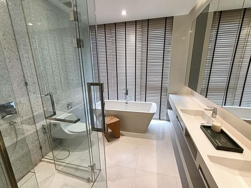 Vittorio 39, Bangkok, 8 Sukhumvit, Khlong Tan Nua, Watthana, Bangkok, 2 Bedrooms, 140 sqm, Condo For Rent, by Simon Decalf, 500371295 - DDproperty.com
