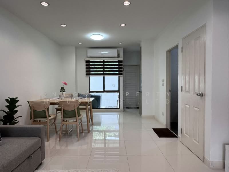 The Private Sukhumvit-Bangchak, Bangkok, 88 Sukhumvit 97/1 Alley, Bang Chak, Phra Khanong, Bangkok, 3 Bedrooms, 180 sqm, Townhouse For Rent, by NTG Property House Co.,Ltd., 500371302 - DDproperty.com