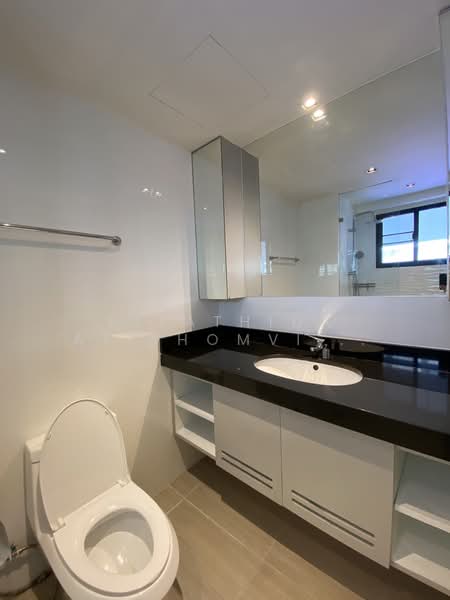 Villa Bajaj, Bangkok, Soi Sukhumvit 19, Khlongtoei Nua, Watthana, Bangkok, 3 Bedrooms, 240 sqm, Condo For Rent, by Piyathida Atikhomvitaya, 500371313 - DDproperty.com