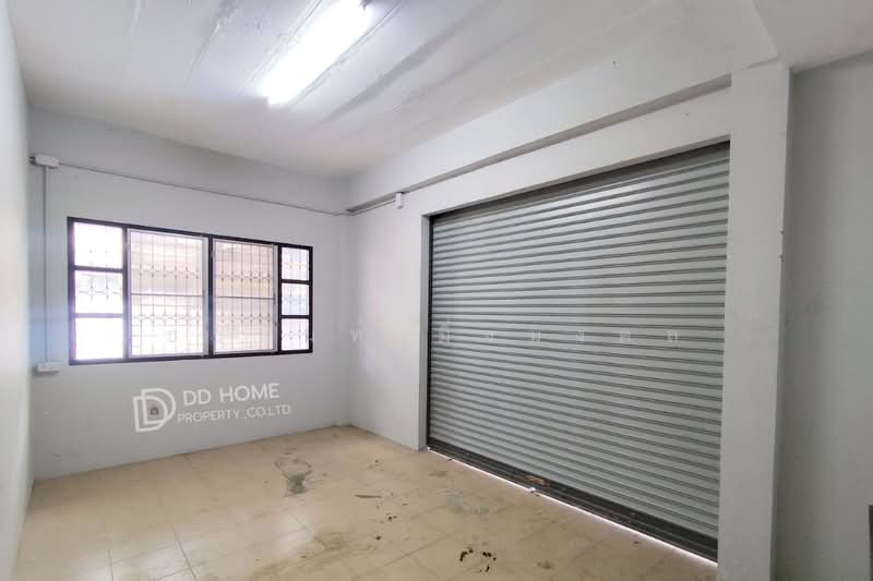 Baan Somchai Pattana, Nonthaburi, Soi Somchai Phatthana Village, Bang Kruai, Bang Kruai, Nonthaburi, 3 Bedrooms, 100 sqm, Townhouse For Sale, by ธวินันท์ มิ่งมงคล, 500371339 - DDproperty.com