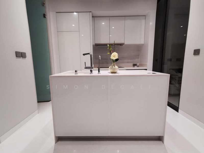 Vittorio 39, Bangkok, 8 Sukhumvit, Khlong Tan Nua, Watthana, Bangkok, 2 Bedrooms, 102 sqm, Condo For Rent, by Simon Decalf, 500371351 - DDproperty.com