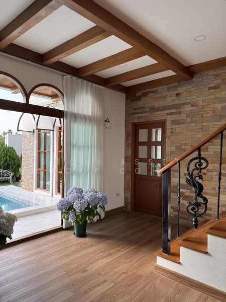 Luxury European & English Style Pool Villa, Chiang Mai, San Sai Noi, San Sai, Chiang Mai, 5 Bedrooms, 640 sqm, Villa For Sale, by Shori Asset Group Co., Ltd., 500371358 - DDproperty.com