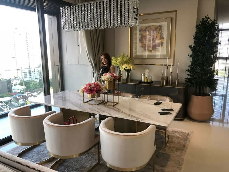 Vittorio 39, Bangkok, 8 Sukhumvit, Khlong Tan Nua, Watthana, Bangkok, 2 Bedrooms, 142 sqm, Condo For Sale, by Simon Decalf, 500371367 - DDproperty.com