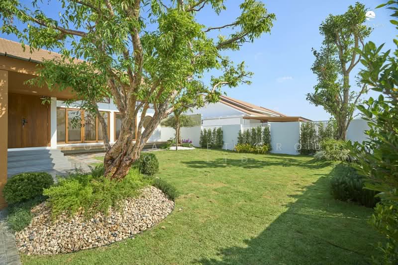 SAWARA,San Phak Wan, Chiang Mai, San Phak Wan, Hang Dong, Chiang Mai, 3 Bedrooms, 250 sqm, Single Detached House For Sale, by Shori Asset Group Co., Ltd., 500371379 - DDproperty.com