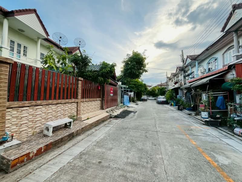 Suthavee Cluster House, Samut Prakan, Bang Phli-Tamru Road, Bangphli Yai, Bang Plee, Samut Prakan, 3 Bedrooms, 150 sqm, Semi-Detached House (Twin House) For Sale, by The Best Property ทัศ, 500371388 - DDproperty.com