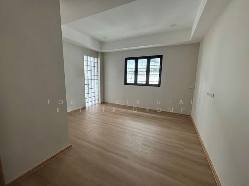 Oak House สุขุมวิท 101/1, Bangkok, Bang Chak, Phra Khanong, Bangkok, 3 Bedrooms, 151 sqm, Townhouse For Rent, by Forty-Six Real Estate Group, 500371392 - DDproperty.com