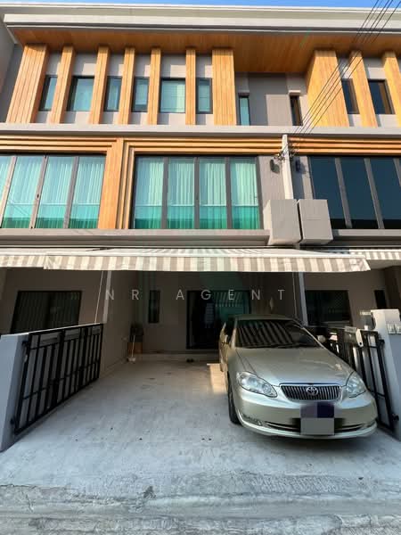Eigen Premium Townhome Pattanakarn : ไอเจ้นท์ พรีเมียม ทาวน์โฮม พัฒนาการ, กรุงเทพ, ซอยพัฒนาการ 99 ถนนพัฒนาการตัดใหม่, ประเวศ, ประเวศ, กรุงเทพ, 168 ตร.ม., ทาวน์เฮ้าส์ ขาย, โดย NR AGENT, 500371408 - DDproperty.com