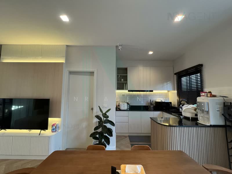 Eigen Premium Townhome Pattanakarn : ไอเจ้นท์ พรีเมียม ทาวน์โฮม พัฒนาการ, กรุงเทพ, ซอยพัฒนาการ 99 ถนนพัฒนาการตัดใหม่, ประเวศ, ประเวศ, กรุงเทพ, 168 ตร.ม., ทาวน์เฮ้าส์ ขาย, โดย NR AGENT, 500371408 - DDproperty.com