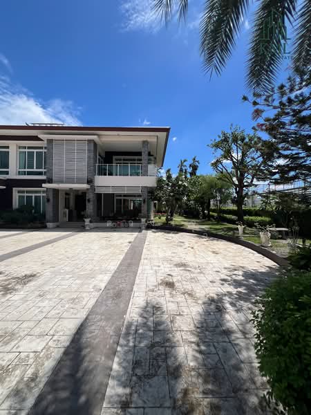 Home on Green Thanyathani, Pathum Thani, Villa Thanya Thani Village No. 5/221, Lat Sawai, Lam Luk Ka, Pathum Thani, 5 Bedrooms, 550 sqm, Single Detached House For Sale, by ดวงใจ ขะมาลา, 500371413 - DDproperty.com