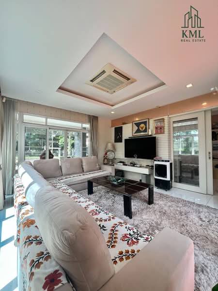 Home on Green Thanyathani, Pathum Thani, Villa Thanya Thani Village No. 5/221, Lat Sawai, Lam Luk Ka, Pathum Thani, 5 Bedrooms, 550 sqm, Single Detached House For Sale, by ดวงใจ ขะมาลา, 500371413 - DDproperty.com
