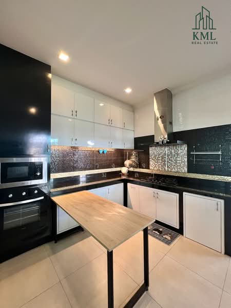 Home on Green Thanyathani, Pathum Thani, Villa Thanya Thani Village No. 5/221, Lat Sawai, Lam Luk Ka, Pathum Thani, 5 Bedrooms, 550 sqm, Single Detached House For Sale, by ดวงใจ ขะมาลา, 500371413 - DDproperty.com