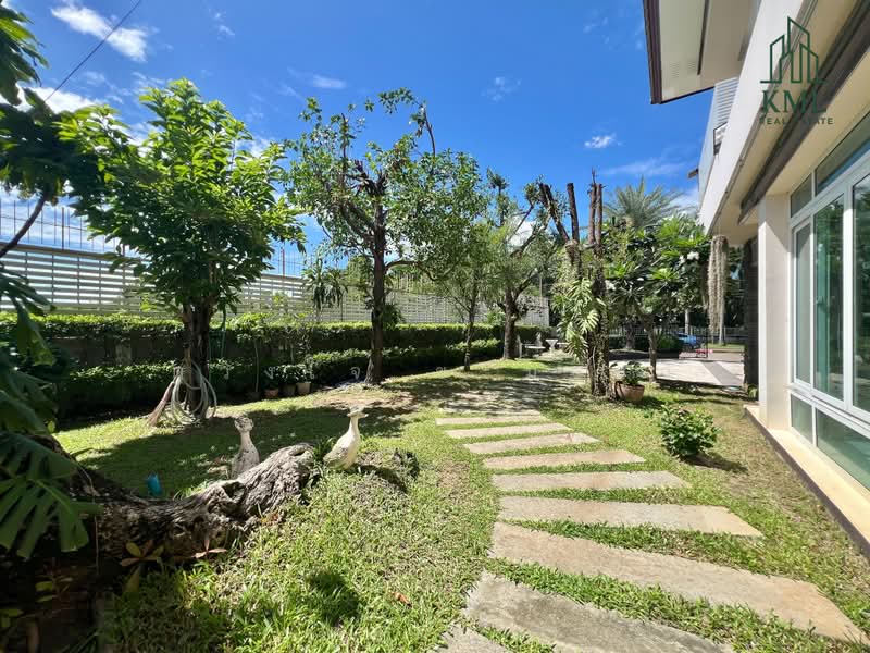 Home on Green Thanyathani, Pathum Thani, Villa Thanya Thani Village No. 5/221, Lat Sawai, Lam Luk Ka, Pathum Thani, 5 Bedrooms, 550 sqm, Single Detached House For Sale, by ดวงใจ ขะมาลา, 500371413 - DDproperty.com