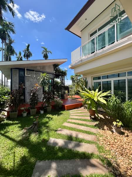 Home on Green Thanyathani, Pathum Thani, Villa Thanya Thani Village No. 5/221, Lat Sawai, Lam Luk Ka, Pathum Thani, 5 Bedrooms, 550 sqm, Single Detached House For Sale, by ดวงใจ ขะมาลา, 500371413 - DDproperty.com