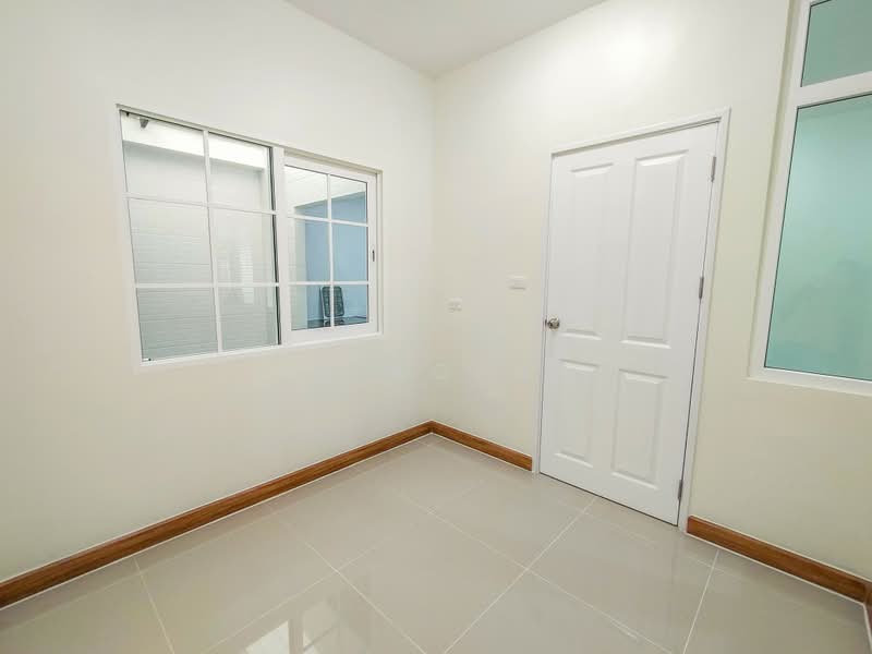 Golden Town 3 Bangna-Suanluang, Bangkok, Kanchanaphisek Road, Prawet, Bangkok, 3 Bedrooms, 110 sqm, Townhouse For Sale, by NR AGENT, 500371417 - DDproperty.com