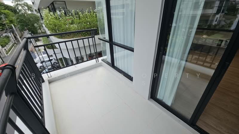 Sathorn 111 : สาทร111, กรุงเทพ, ทุ่งมหาเมฆ, สาทร, กรุงเทพ, 208 ตร.ม., คอนโด ให้เช่า, โดย BANGKOK PROPERTY AGENTS, 500371432 - DDproperty.com
