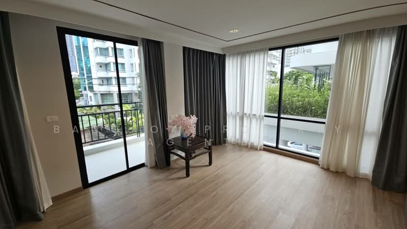 Sathorn 111, Bangkok, Thung Maha Mek, Sathon, Bangkok, 3 Bedrooms, 208 sqm, Condo For Rent, by BANGKOK PROPERTY AGENTS, 500371432 - DDproperty.com