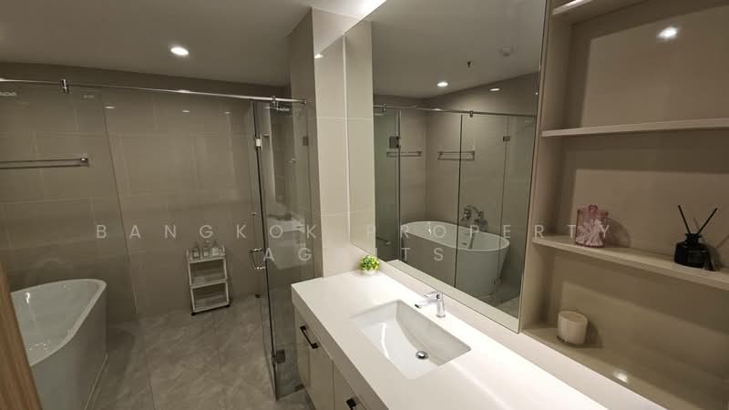 Sathorn 111 : สาทร111, กรุงเทพ, ทุ่งมหาเมฆ, สาทร, กรุงเทพ, 208 ตร.ม., คอนโด ให้เช่า, โดย BANGKOK PROPERTY AGENTS, 500371432 - DDproperty.com