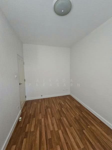 The Metro RamKhamHaeng, Bangkok, Thap Chang, Saphan Sung, Bangkok, 3 Bedrooms, 130 sqm, Townhouse For Rent, by Airada Parasarn, 500371434 - DDproperty.com