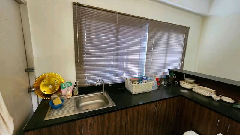 อาคารพาณิชย์ 3.5 ชั้น ติด MRT รัชดาภิเษก, Bangkok, รัชดาภิเษก, Din Daeng, Bangkok, , 172 sqm, Shophouse For Rent, by Forty-Six Real Estate Group, 500371437 - DDproperty.com