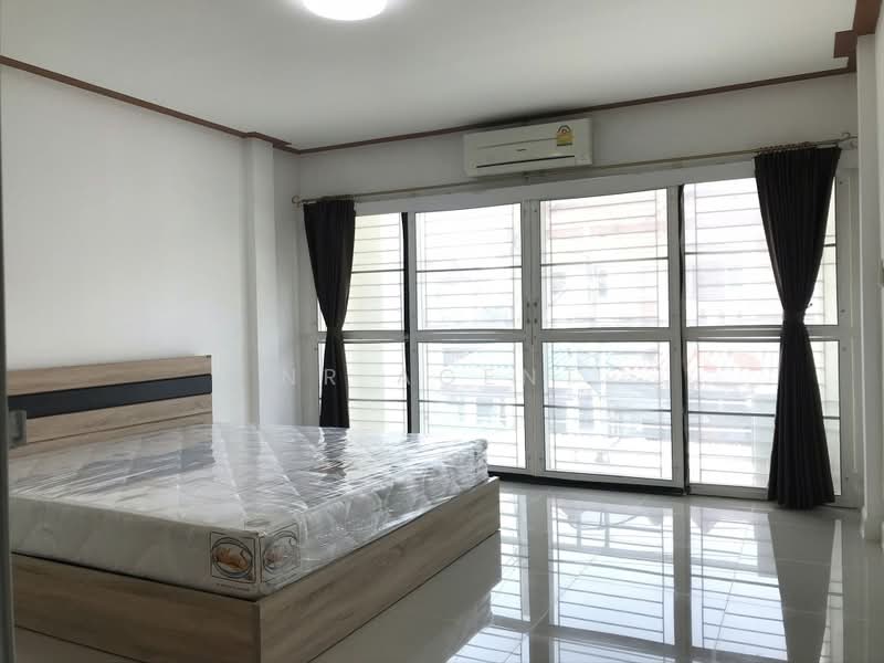 บ้านมารวย ร่มเกล้า, กรุงเทพ, คลองสามประเวศ, ลาดกระบัง, กรุงเทพ, 100 ตร.ม., ทาวน์เฮ้าส์ ขาย, โดย NR AGENT, 500371439 - DDproperty.com