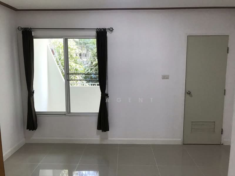บ้านมารวย ร่มเกล้า, กรุงเทพ, คลองสามประเวศ, ลาดกระบัง, กรุงเทพ, 100 ตร.ม., ทาวน์เฮ้าส์ ขาย, โดย NR AGENT, 500371439 - DDproperty.com