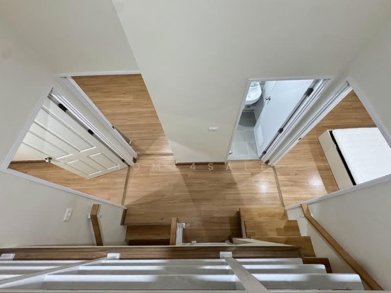 Golden Town Sukhumvit-Bearing Station, Samut Prakan, Soi Tesabansamrongtai 6, Sam Rong, Phra Pra Daeng, Samut Prakan, 4 Bedrooms, 117 sqm, Townhouse For Sale, by Home4Sale, 500371442 - DDproperty.com