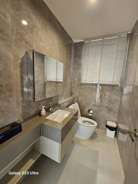Aerie Srinakarin-Krungthepkreetha, Bangkok, Srinakarin - Romklao Road, Khlong Song Ton Nun, Lat Krabang, Bangkok, 5 Bedrooms, 350 sqm, Single Detached House For Rent, by NTG Property House Co.,Ltd., 500371459 - DDproperty.com
