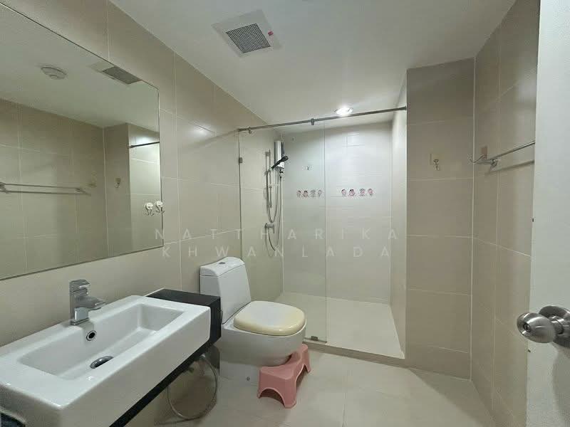 Belle Grand Rama 9, Bangkok, 131 Rama 9 Road, Huai Khwang, Bangkok, 1 Bedroom, 50 sqm, Condo For Rent, by Nattharika Khwanlada, 500371466 - DDproperty.com