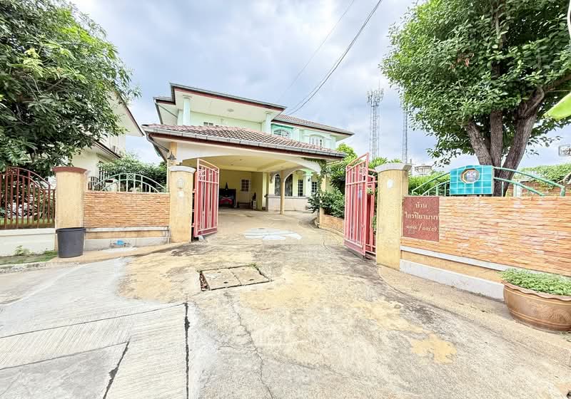 Laddarom Rattanathibet, Nonthaburi, Rattanathibet Road, Sai Ma, Muang Nonthaburi, Nonthaburi, 4 Bedrooms, 200 sqm, Single Detached House For Sale, by ศิริเพ็ญ ทองอ่อน, 500371472 - DDproperty.com
