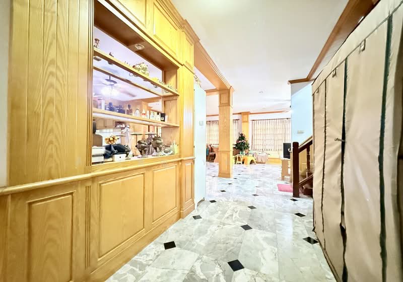 Laddarom Rattanathibet, Nonthaburi, Rattanathibet Road, Sai Ma, Muang Nonthaburi, Nonthaburi, 4 Bedrooms, 200 sqm, Single Detached House For Sale, by ศิริเพ็ญ ทองอ่อน, 500371472 - DDproperty.com