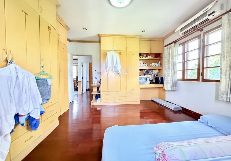 Laddarom Rattanathibet, Nonthaburi, Rattanathibet Road, Sai Ma, Muang Nonthaburi, Nonthaburi, 4 Bedrooms, 200 sqm, Single Detached House For Sale, by ศิริเพ็ญ ทองอ่อน, 500371472 - DDproperty.com