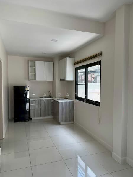 Villa Albero Rama 9, Bangkok, Krungthep Kreetha Road, Saphan Sung, Bangkok, 3 Bedrooms, 160 sqm, Townhouse For Rent, by Airada Parasarn, 500371480 - DDproperty.com