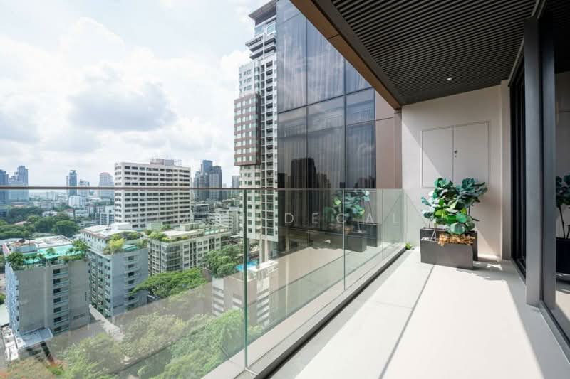 Vittorio 39, Bangkok, 8 Sukhumvit, Khlong Tan Nua, Watthana, Bangkok, 2 Bedrooms, 135 sqm, Condo For Rent, by Simon Decalf, 500371493 - DDproperty.com