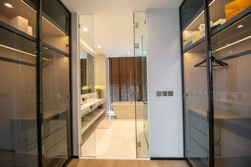 Vittorio 39, Bangkok, 8 Sukhumvit, Khlong Tan Nua, Watthana, Bangkok, 2 Bedrooms, 135 sqm, Condo For Rent, by Simon Decalf, 500371493 - DDproperty.com