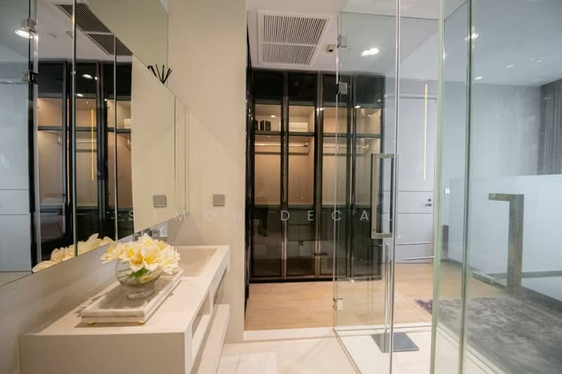 Vittorio 39, Bangkok, 8 Sukhumvit, Khlong Tan Nua, Watthana, Bangkok, 2 Bedrooms, 135 sqm, Condo For Rent, by Simon Decalf, 500371493 - DDproperty.com