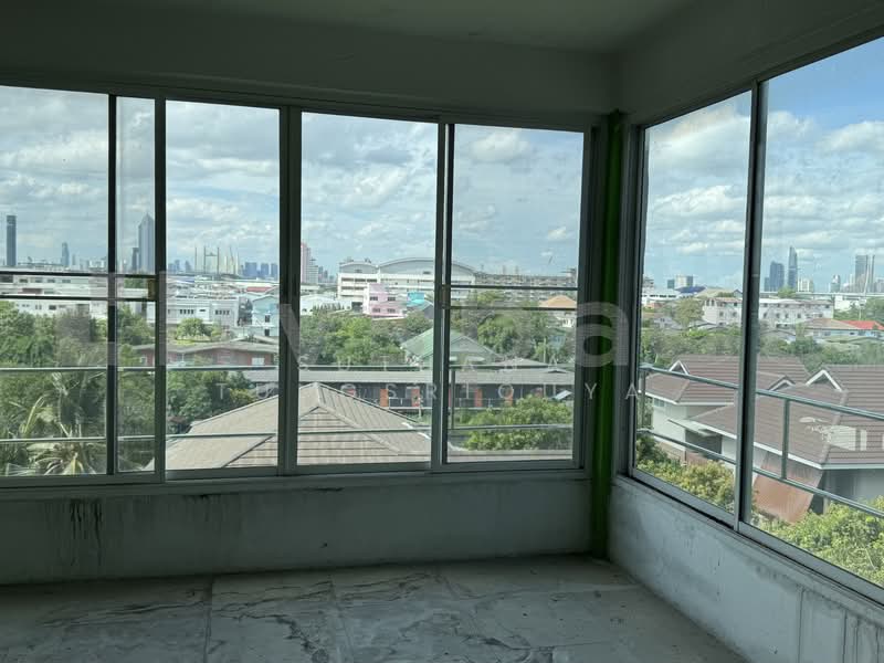 4.5-Storey Commercial Building, Bangkok, ประชาอุทิศ 27, Rat Burana, Bangkok, , 488 sqm, Shophouse For Rent, by Suthana Tungsriouya, 500371498 - DDproperty.com