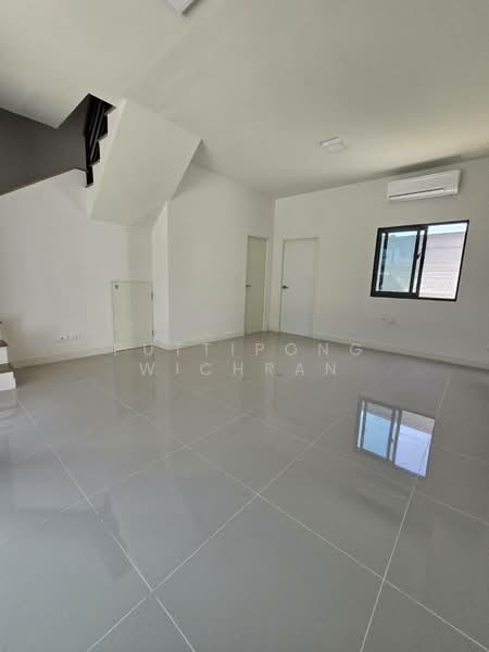 Pleno Petchkasem-Sai 4, Samut Sakhon, Soi Phutthasakhon 12, Om Noi, Krathum Baen, Samut Sakhon, 3 Bedrooms, 106 sqm, Townhouse For Sale, by Puttipong Wichran, 500371499 - DDproperty.com