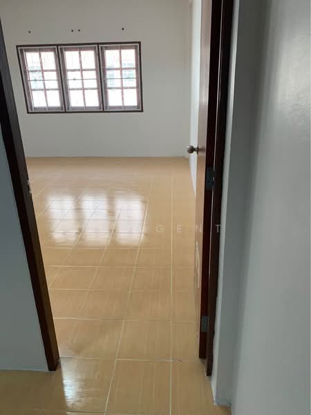 หมู่บ้านไพโรจน์ บางนา, Bangkok, Bang Na Nuea, Bang Na, Bangkok, 4 Bedrooms, 170 sqm, Townhouse For Sale, by NR AGENT, 500371503 - DDproperty.com