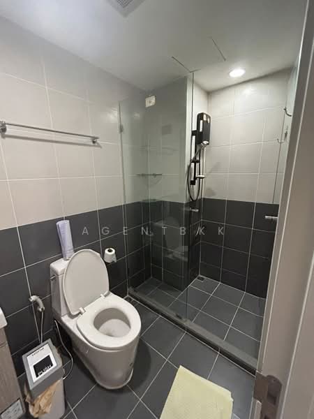 IDEO Mobi Charan Interchange, Bangkok, 531 Charansanitwong Road, Bang Khun Sri, Bangkok Noi, Bangkok, Studio, 34 sqm, Condo For Sale, by Agentbkk, 500371521 - DDproperty.com
